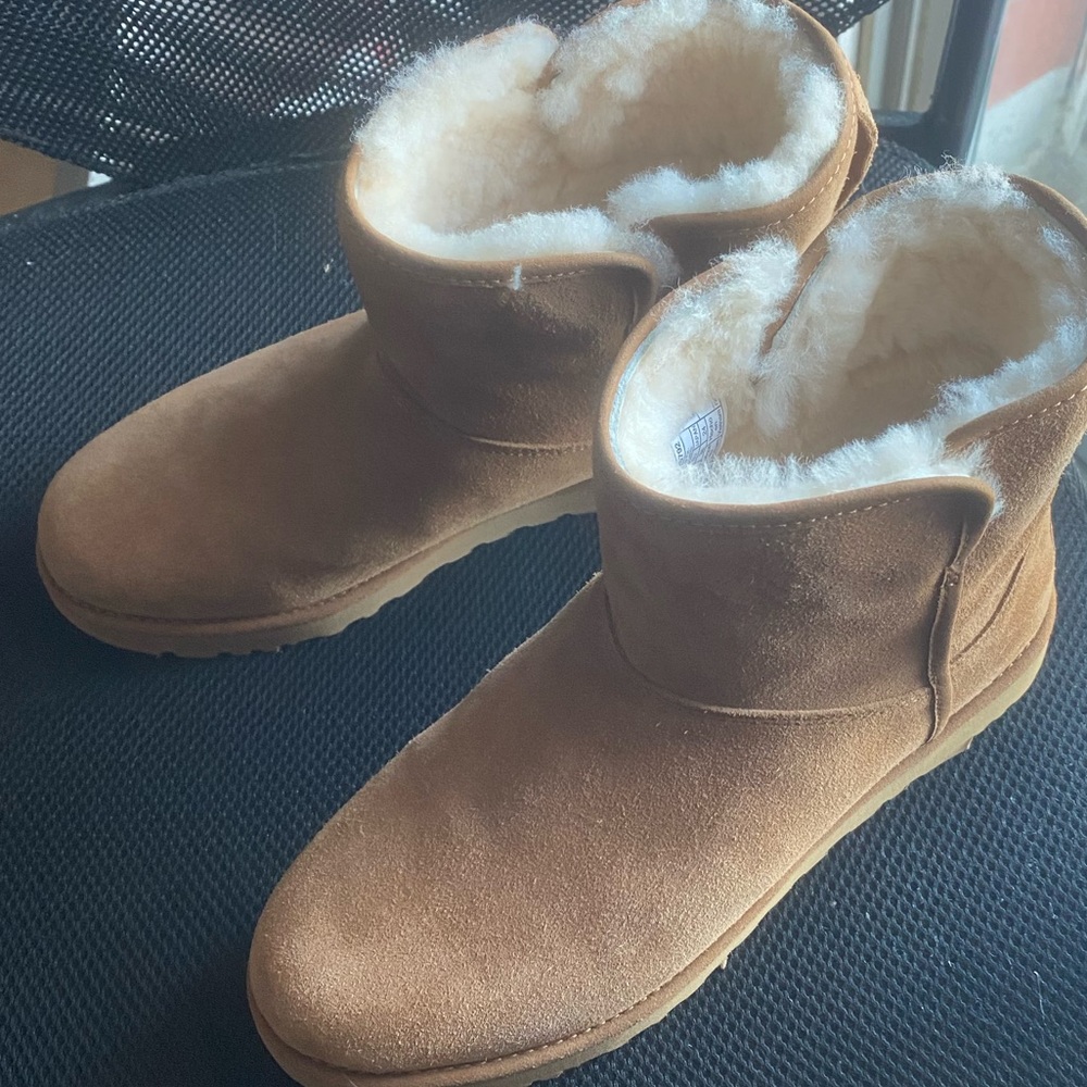 Ugg Coby II boots
